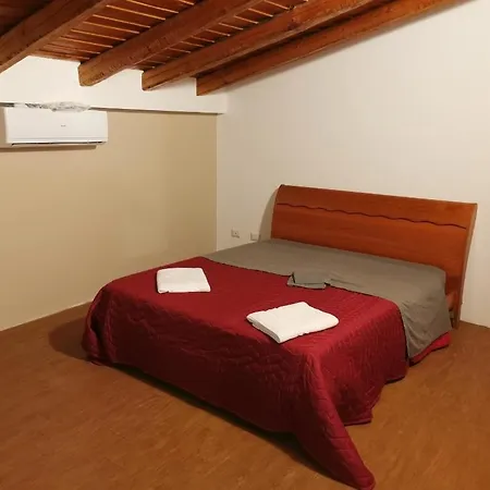 Apartamento Etnadia